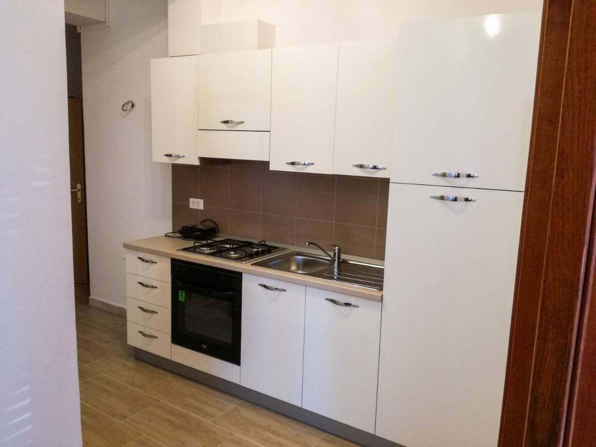אומאג Apartment Sandra מראה חיצוני תמונה