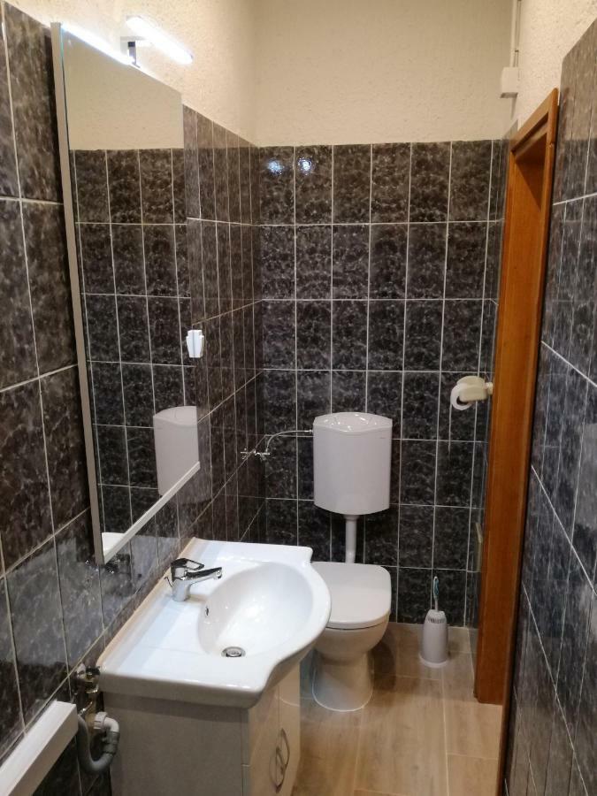 אומאג Apartment Sandra מראה חיצוני תמונה